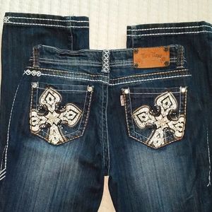 Size 8 Rose Royce Dark Denim Embroidered Jeans